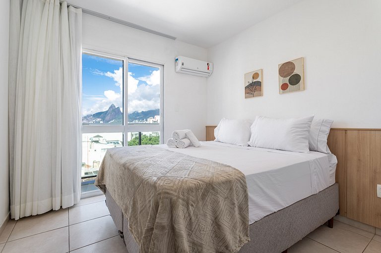Apt com Vista Fantástica de Ipanema e Arpoador