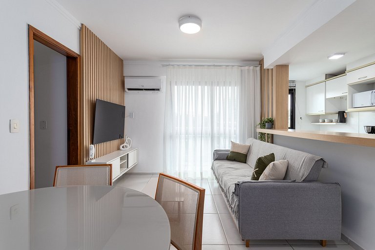 Lindo Apartamento Recém Renovado no Arpoador