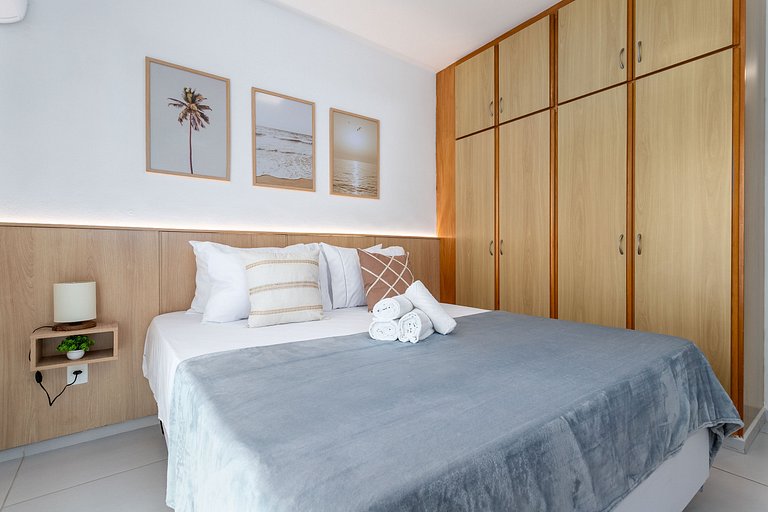 Lindo Apartamento Recém Renovado no Arpoador