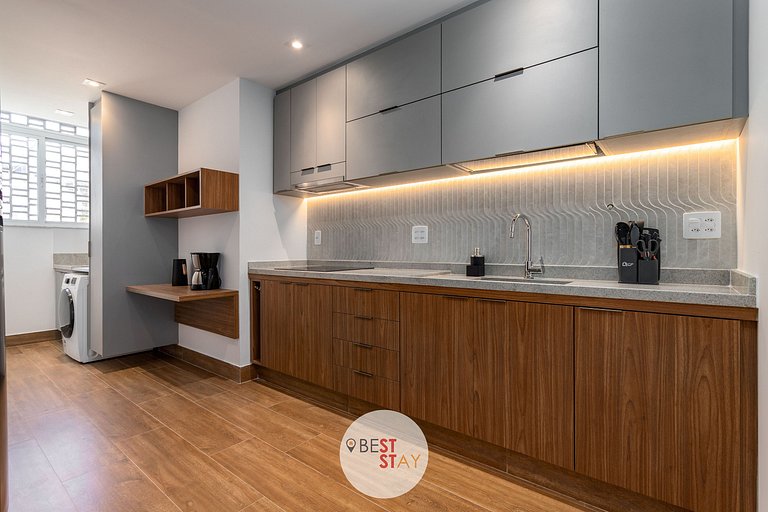 Espaçoso Apartamento em Ipanema, Recém Reformado