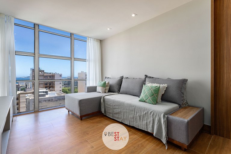 Espaçoso Apartamento em Ipanema, Recém Reformado