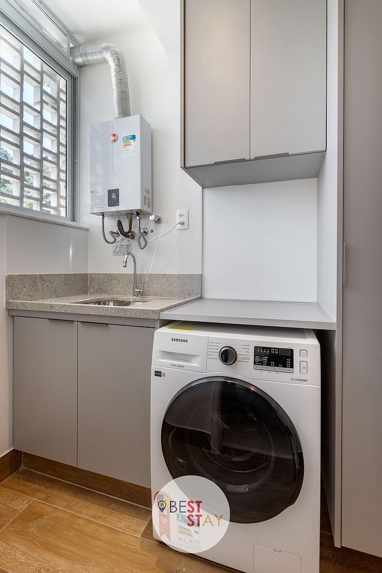 Espaçoso Apartamento em Ipanema, Recém Reformado