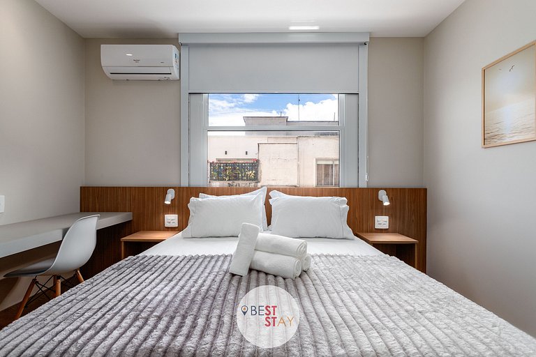 Espaçoso Apartamento em Ipanema, Recém Reformado