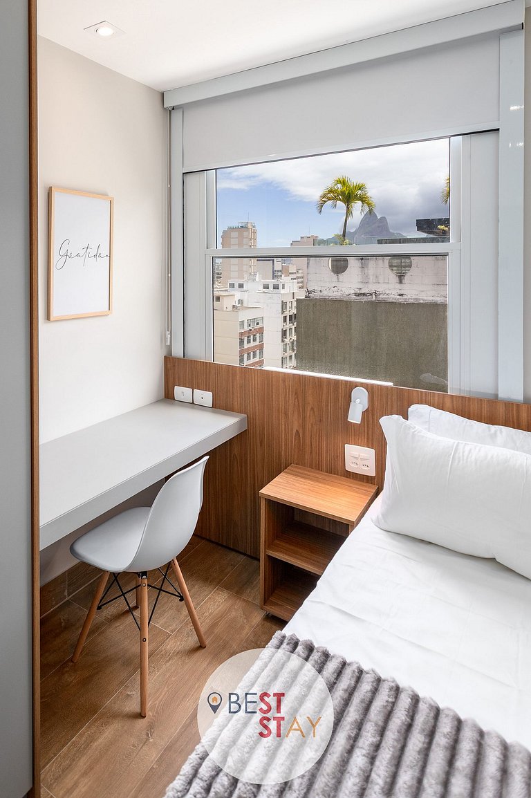 Espaçoso Apartamento em Ipanema, Recém Reformado