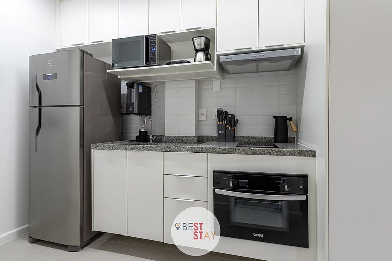 Lançamento - Charmoso e Novinho Estúdio na Glória