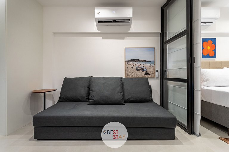 Lançamento - Charmoso e Novinho Estúdio na Glória