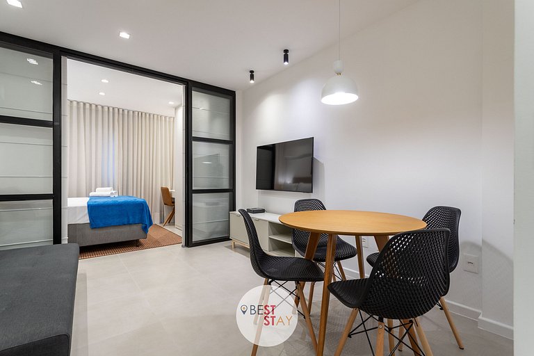 Lançamento - Charmoso e Novinho Estúdio na Glória