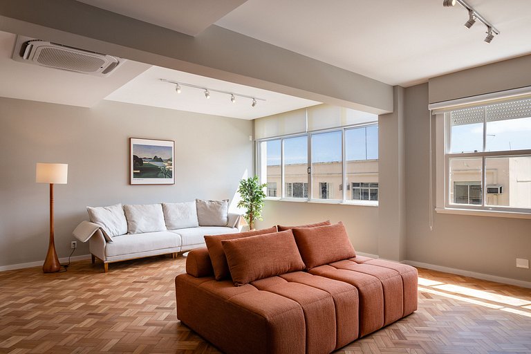 Lindo Apartamento de 3 Quartos Perto do Arpoador