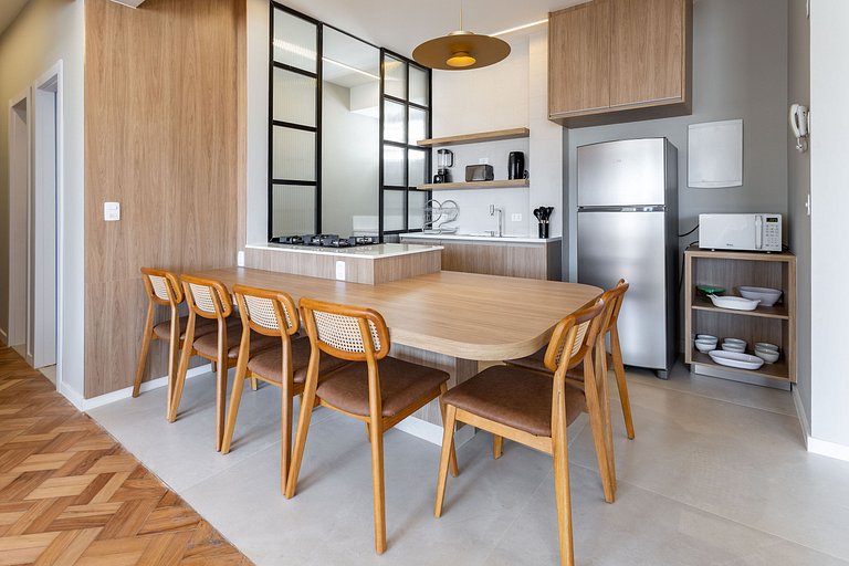 Lindo Apartamento de 3 Quartos Perto do Arpoador