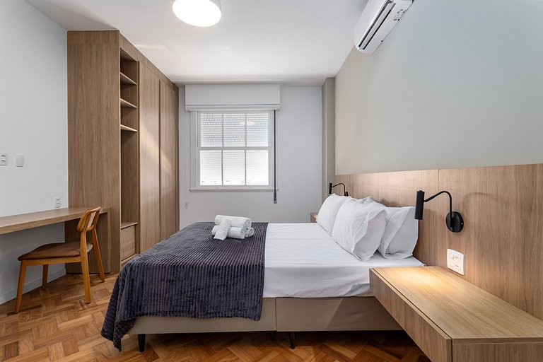 Lindo Apartamento de 3 Quartos Perto do Arpoador