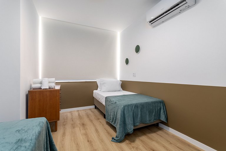 Lindo Apartamento de 3 Quartos Perto do Arpoador