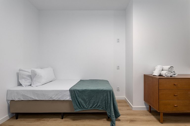 Lindo Apartamento de 3 Quartos Perto do Arpoador