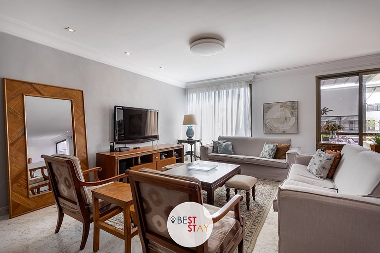 Espaçosa Cobertura no Jardim Oceânico Perto Praia