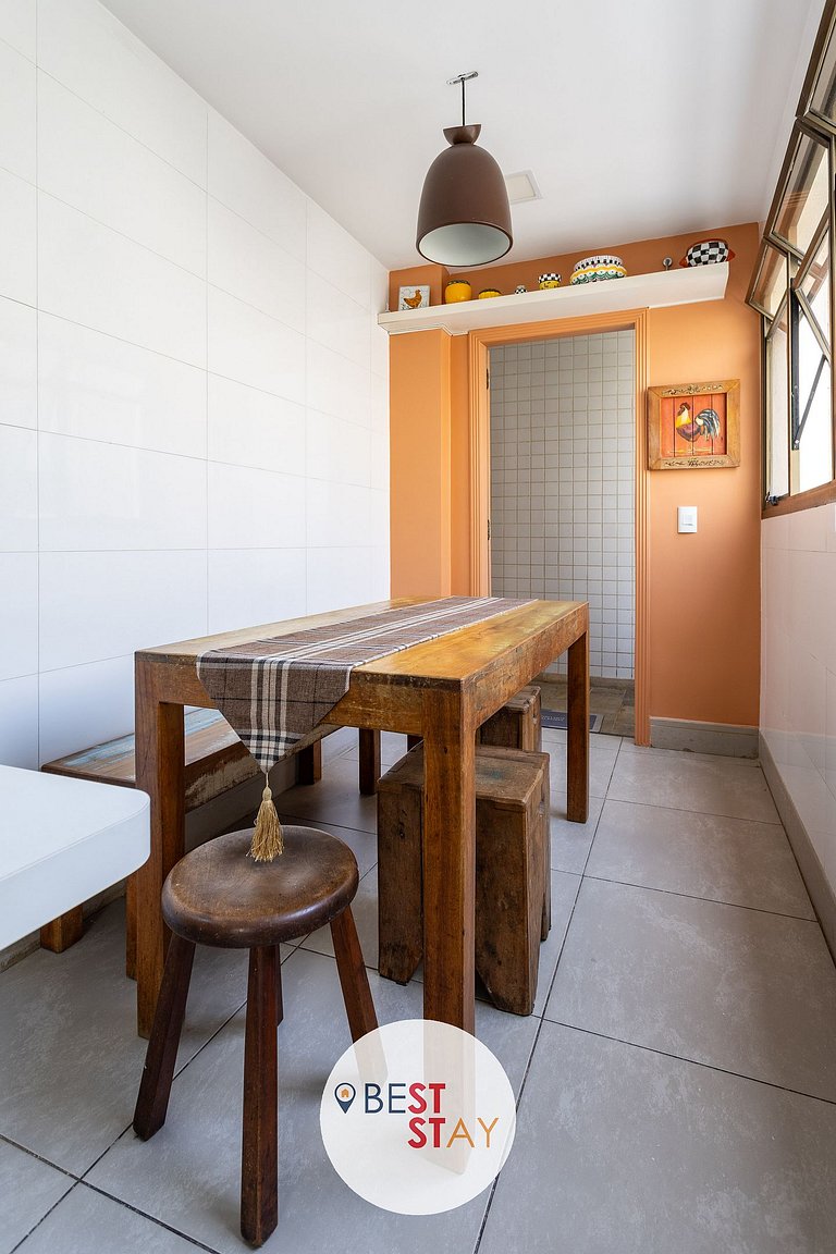 Espaçosa Cobertura no Jardim Oceânico Perto Praia