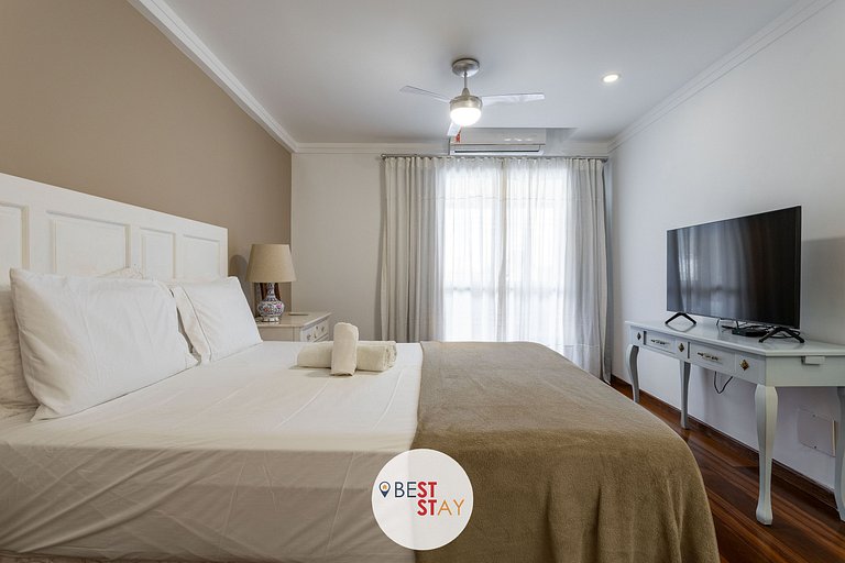 Espaçosa Cobertura no Jardim Oceânico Perto Praia