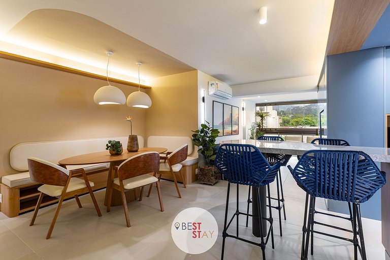 Lindo apartamento no melhor ponto do Leblon