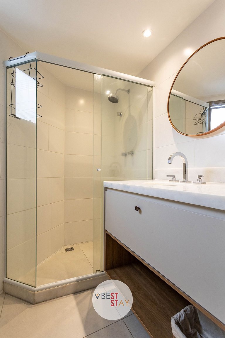 Lindo apartamento no melhor ponto do Leblon