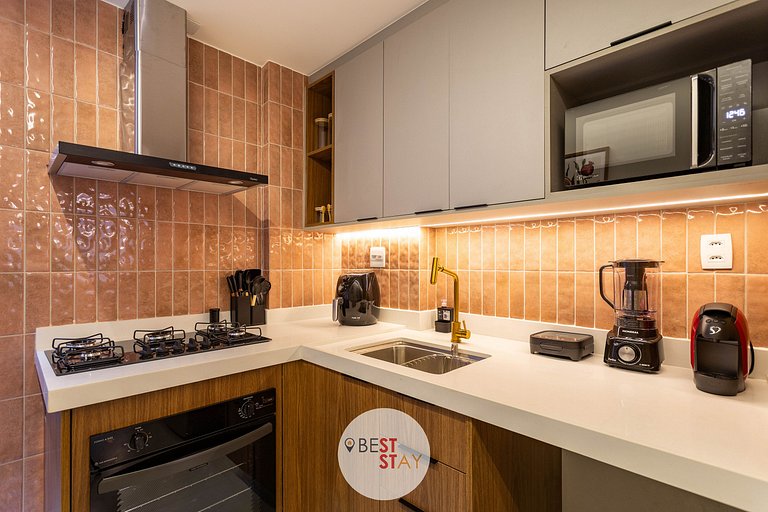 Oportunidade - Reformado Apartamento em Copacabana