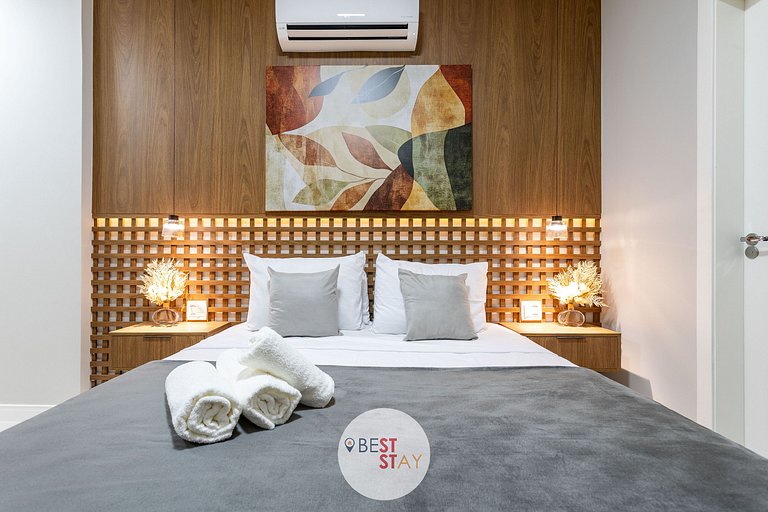 Oportunidade - Reformado Apartamento em Copacabana