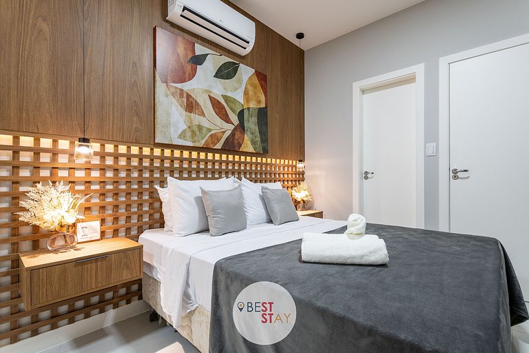 Oportunidade - Reformado Apartamento em Copacabana
