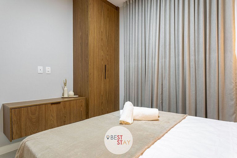 Oportunidade - Reformado Apartamento em Copacabana